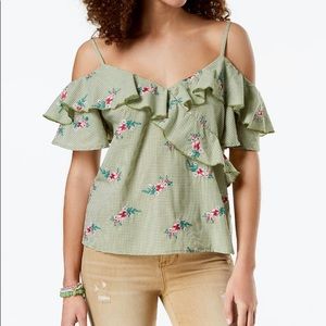 Gypsies & Moondust Off-The-Shoulder Top Pink